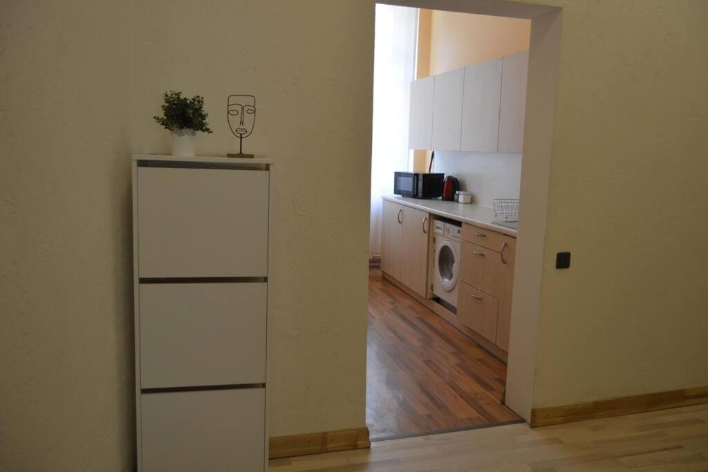 Spacious Old Town Family Peachy 2 Bedrooms Apartment, Nearby The Riga Presidential Castle Exterior foto