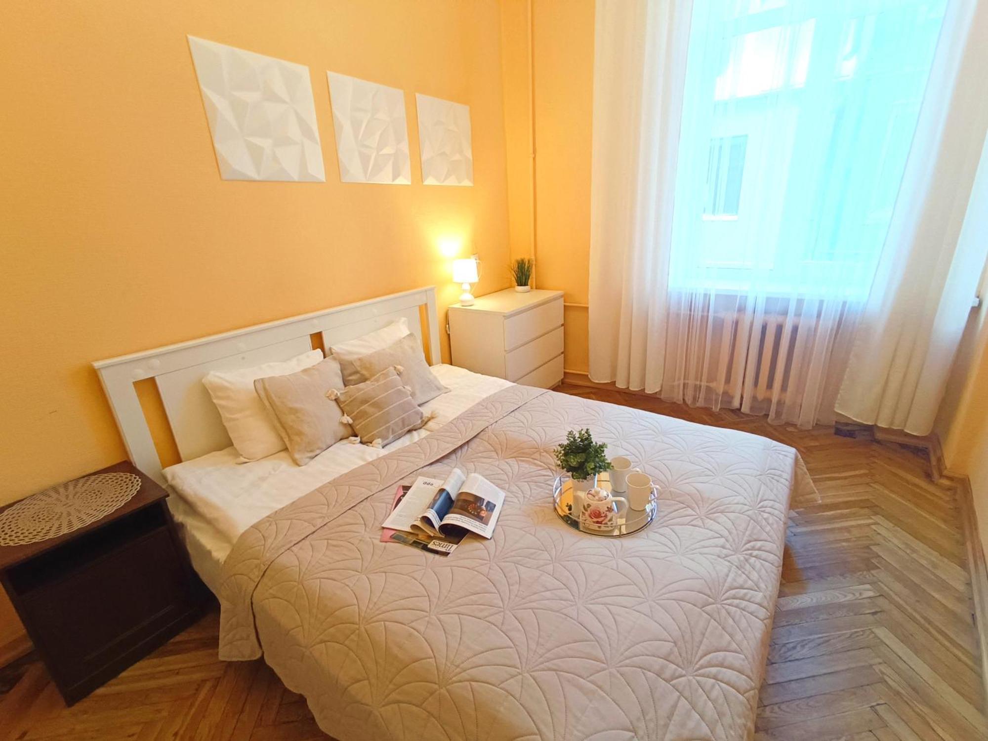 Spacious Old Town Family Peachy 2 Bedrooms Apartment, Nearby The Riga Presidential Castle Exterior foto